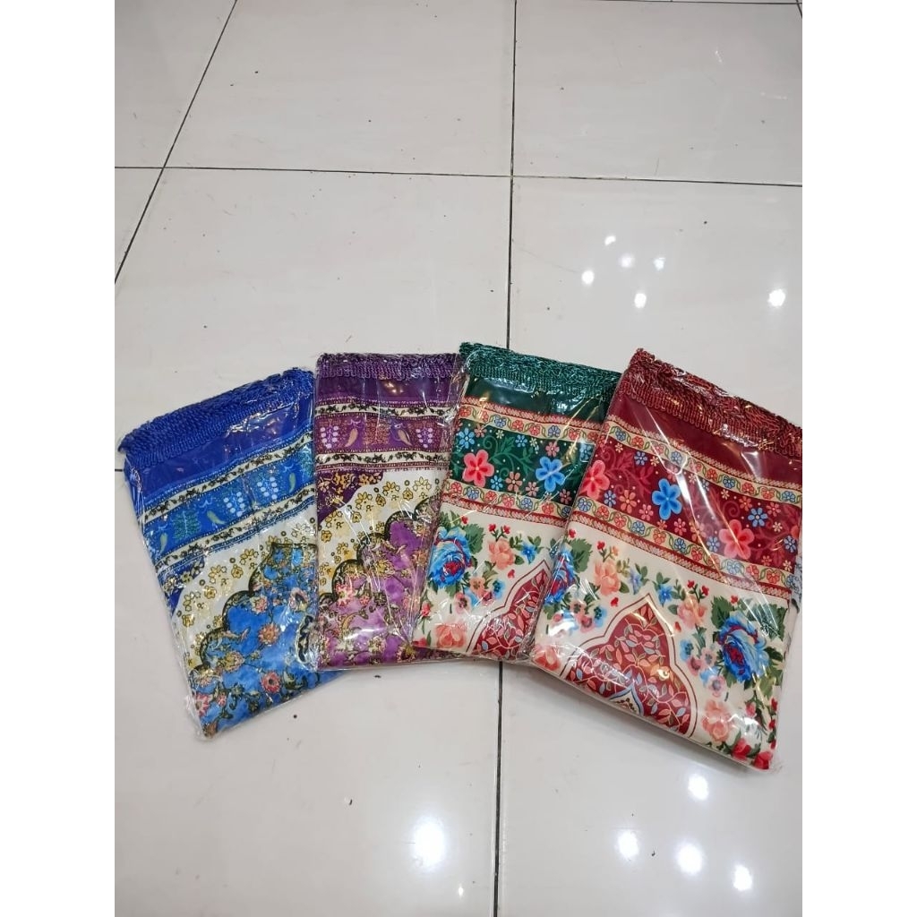 Sajadah Tanggung Suede 1 Kodi