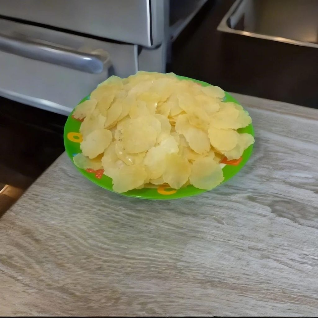 

Emping Melinjo Kecil Tipis 500G-1KG