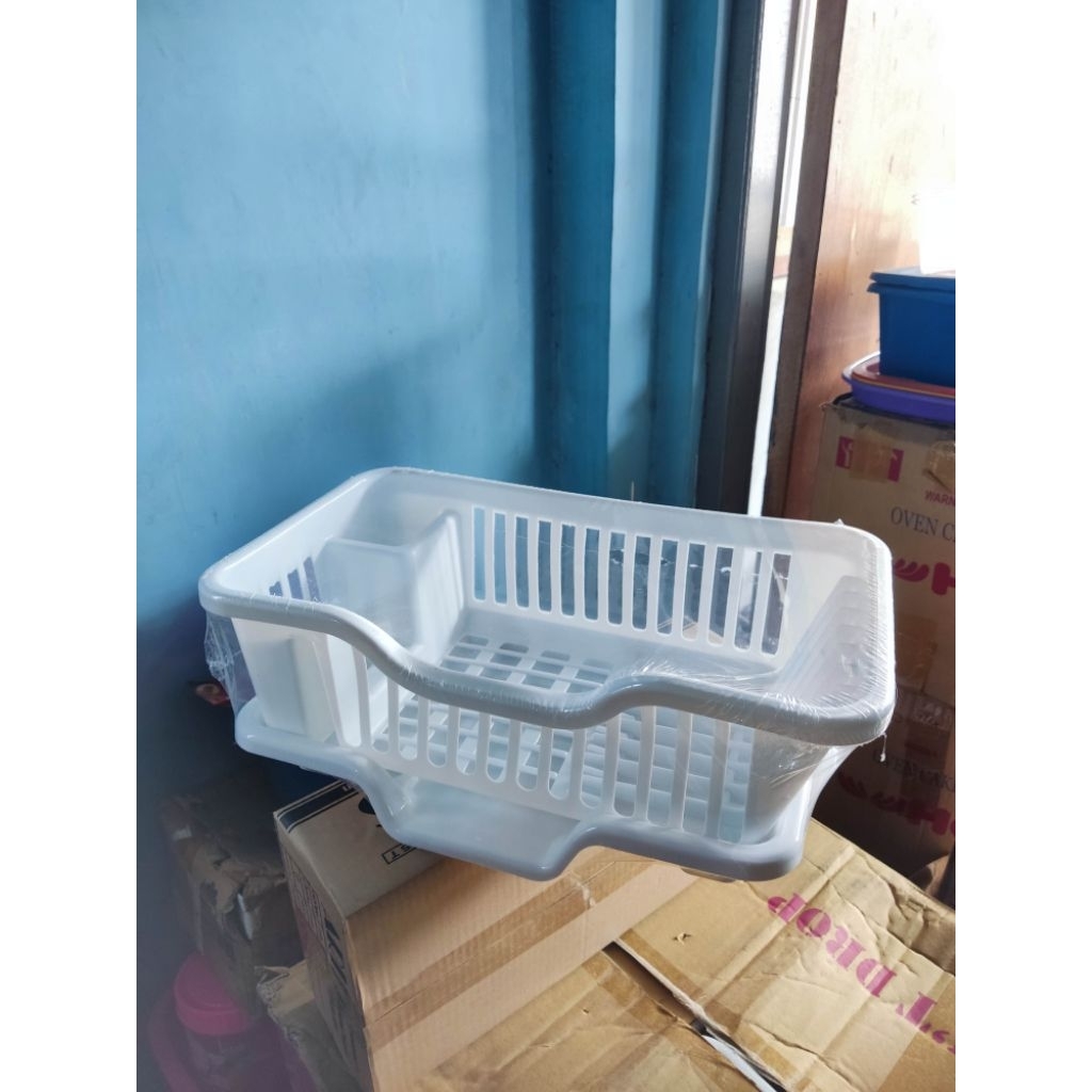 Rak piring / Peniris piring tempat terisan plastik / Tempat cuci piring gelas sendok garpu