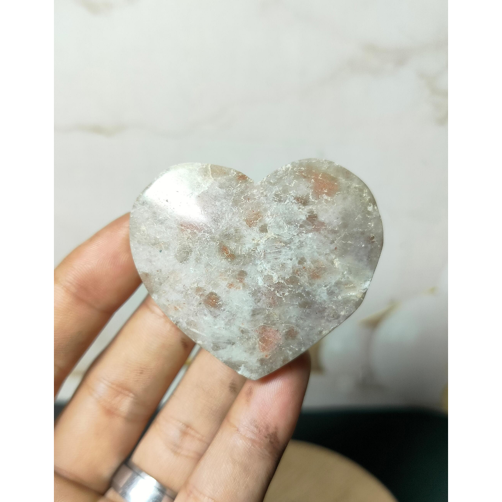 Batu Natural Golden Sunstone Heart (6)