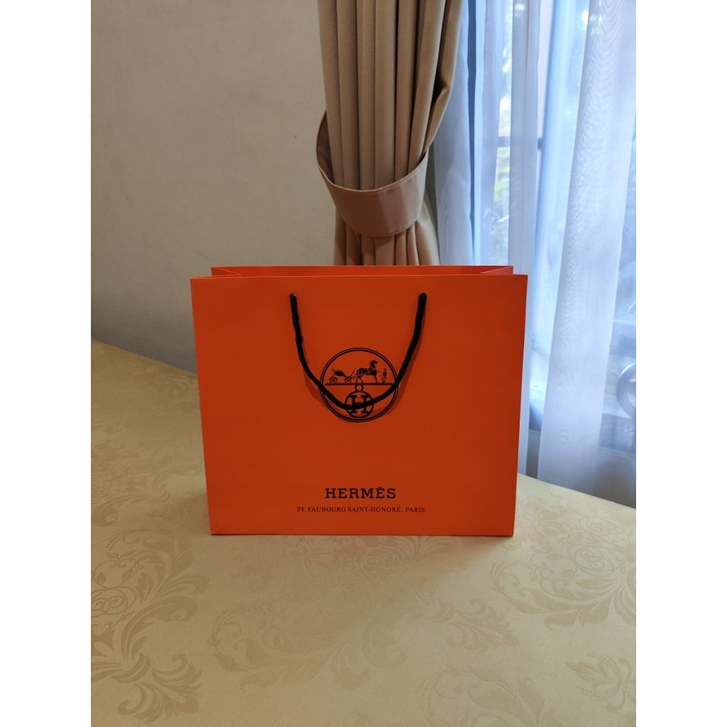 

Dust Bag, Box, Paperbag