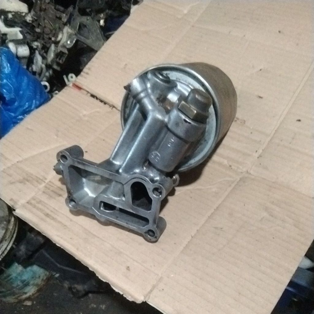 BRACKET BREKET DUDUKAN FILTER OLI MESIN MITSUBISHI L300 SOLAR KUDA SOLAR