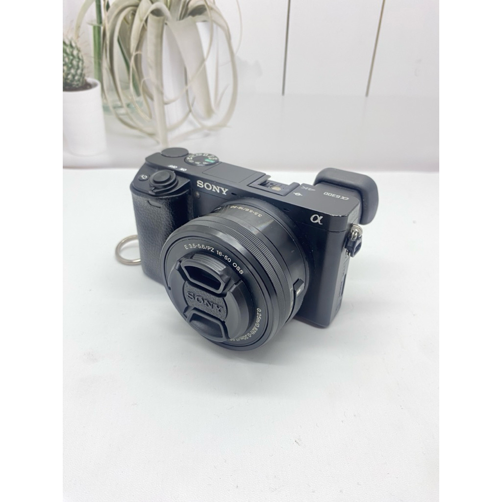 Sony A6300 Lensa Kit