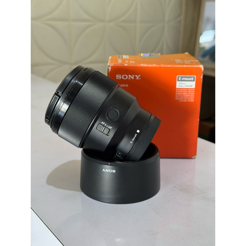 Lensa Sony 85mm f1.8