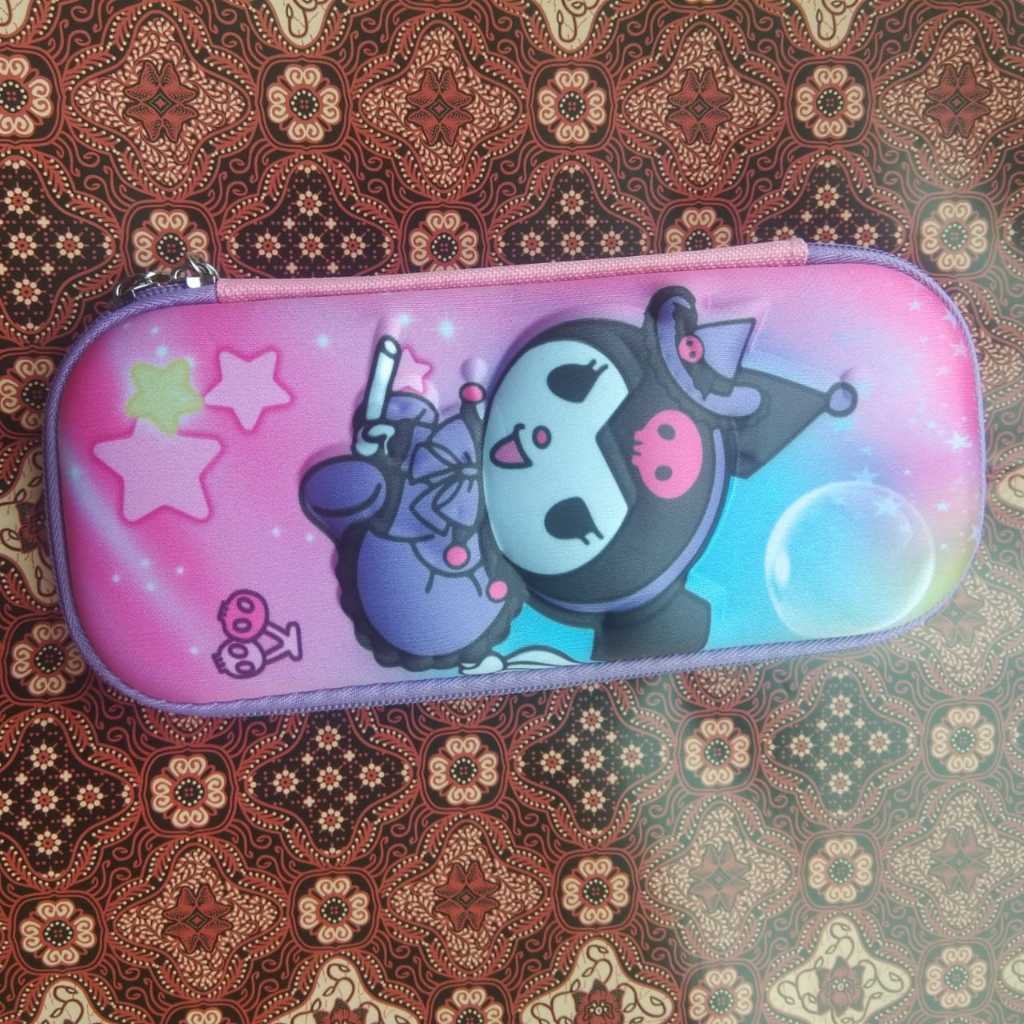 

Tempat Pensil Karakter