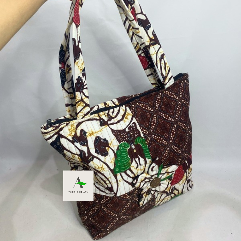 TOKO CAH AYU/TOTEBAG BAHAN BATIK/TAS WANITA JOGJA