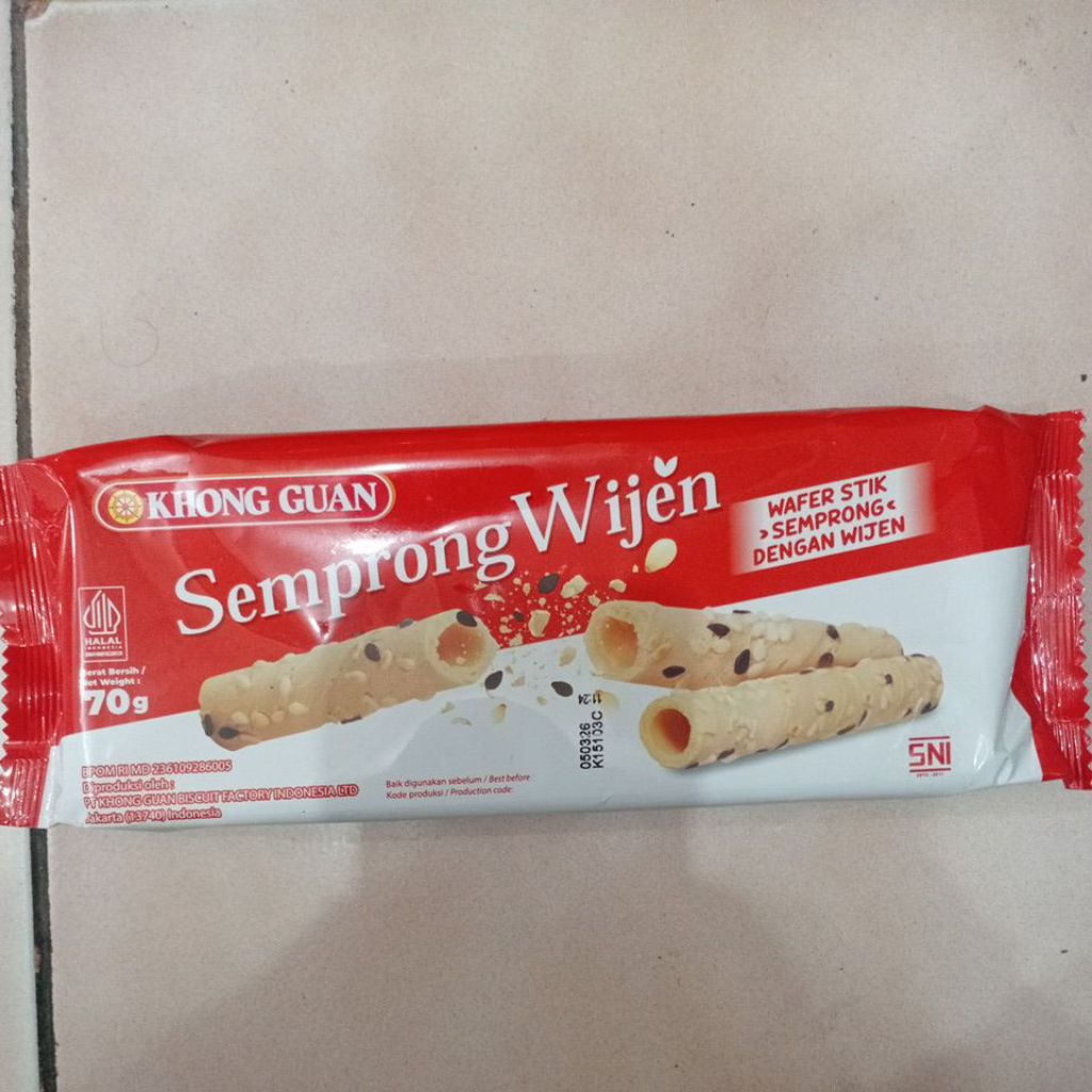 

Khong Guan Semprong Wijen 70gr 1 Bungkus