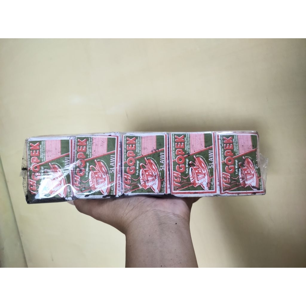 

Teh Gopek asli Slawi Viral Paling Promo 1Slop isi 10pc x 40gr