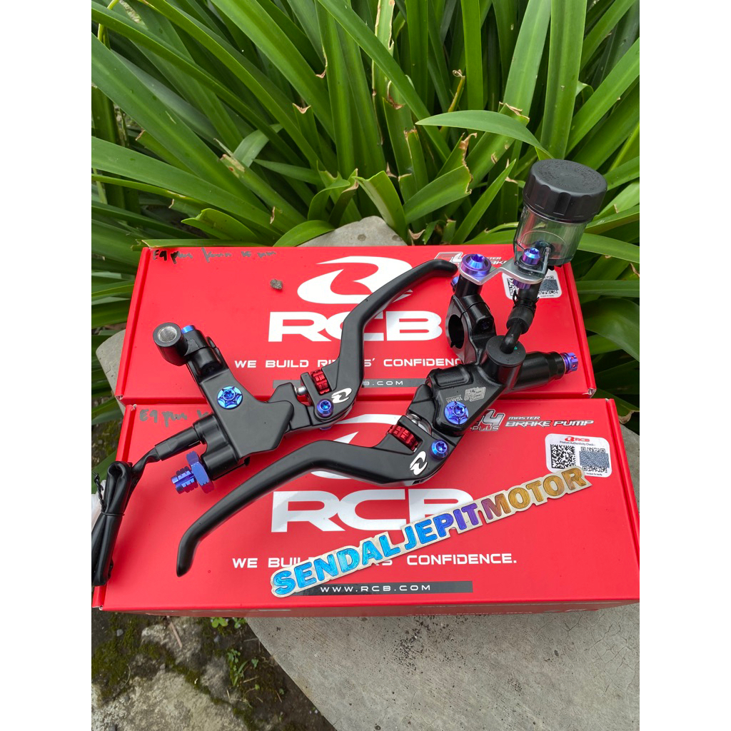 MASTER REM RCB E4+ SET HANDLE KOPLING E2+ SET BAUT TITANIUM MASTER REM RCB E4+ ( PLUS ) SET BAUT TIT