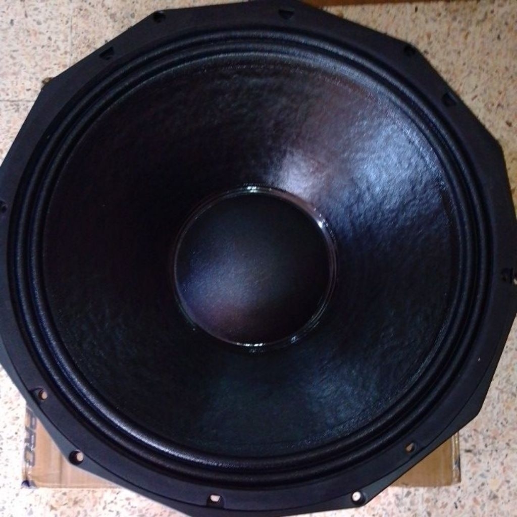 Speaker zetapro 18vc5/Speaker ZETAPRO 18vc5 18 inch voice coil 5 inch