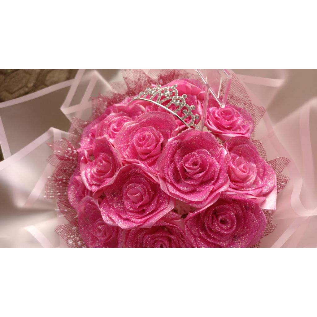 

bucket pita satin 10 tangkai