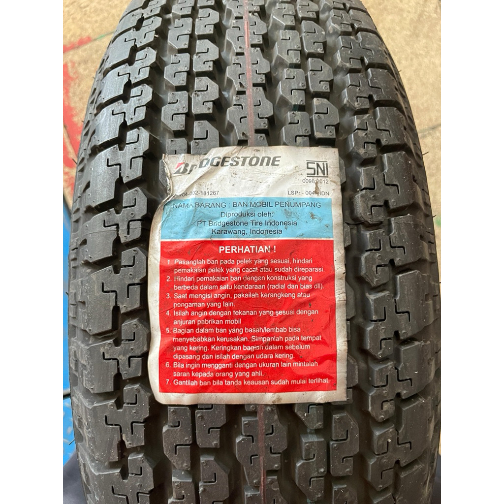 Ban Bridgestone HT 689 215/65 R16 ( 2021 )