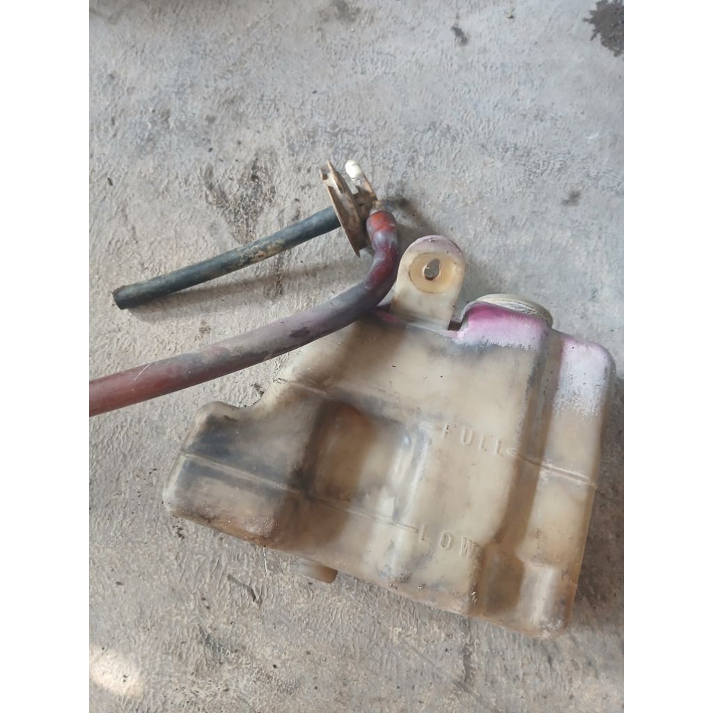 Tabung tandon air radiator Lancer Dangan SOHC