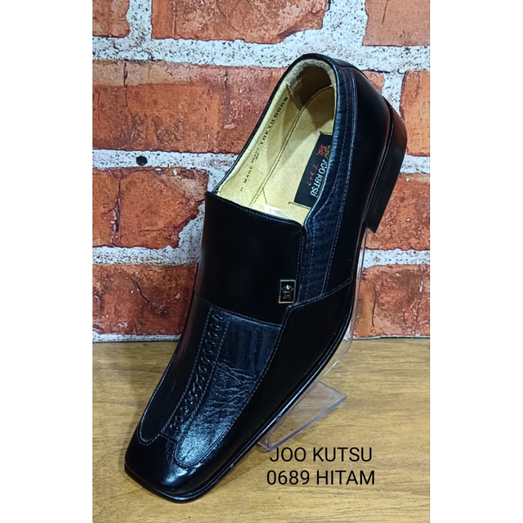 sepatu kantor pria , sepatu kantor cowok , sepatu formal bahan kulit asli JOO KUTSU