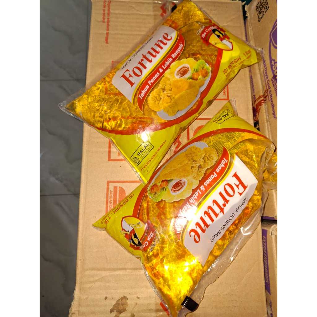 

Minyak Fortune Bantal 1 Literan Kartonan