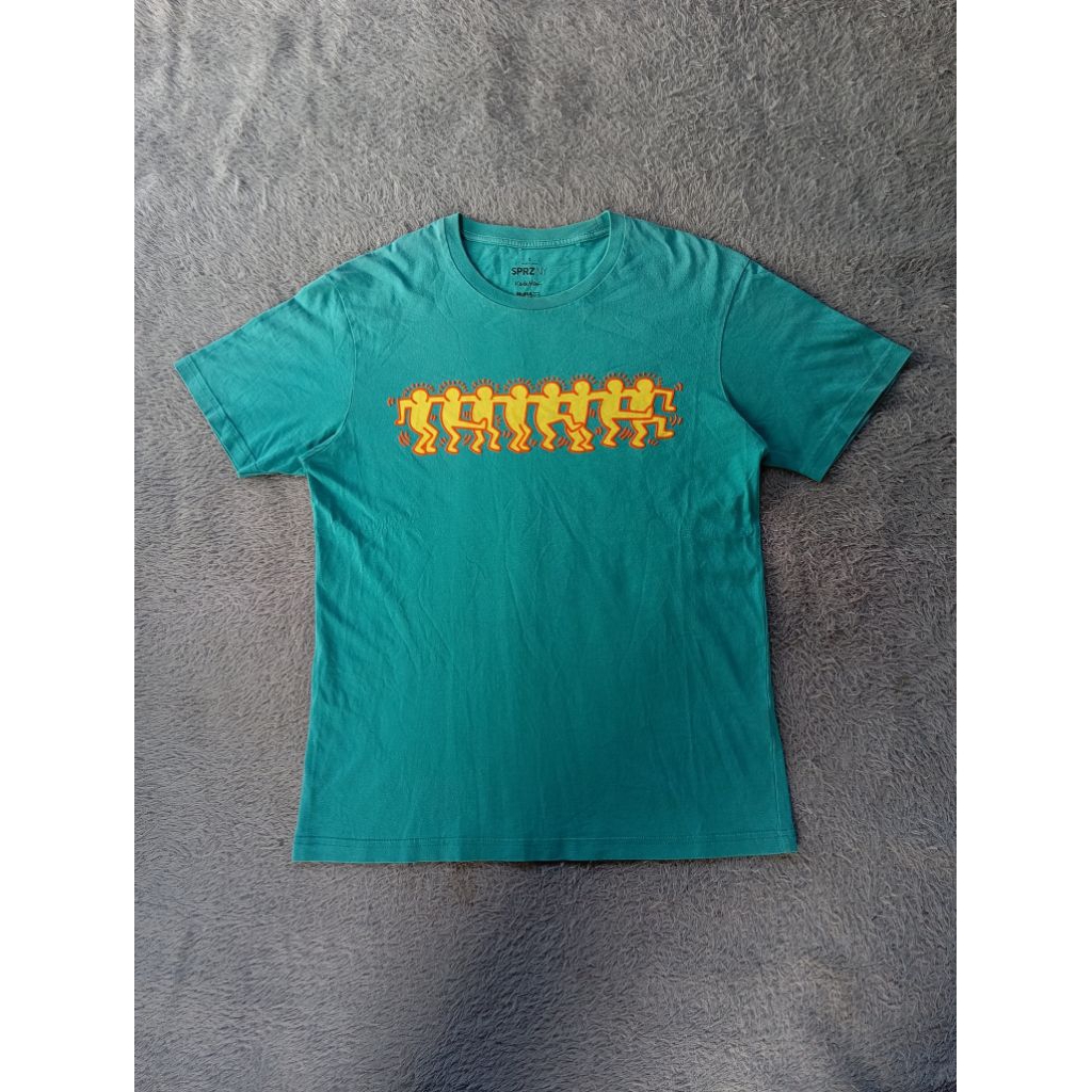 Kaos Uniqlo X Keith Haring