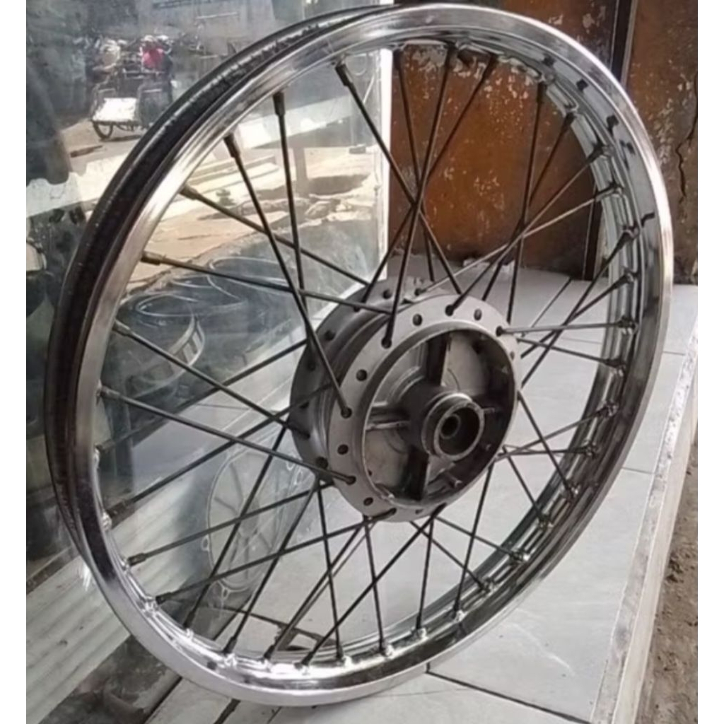 Velg Roda Belakang Suzuki Shogun 110 TORNADO RC BRAVO SMASH CRYSTAL Shogun 125 original