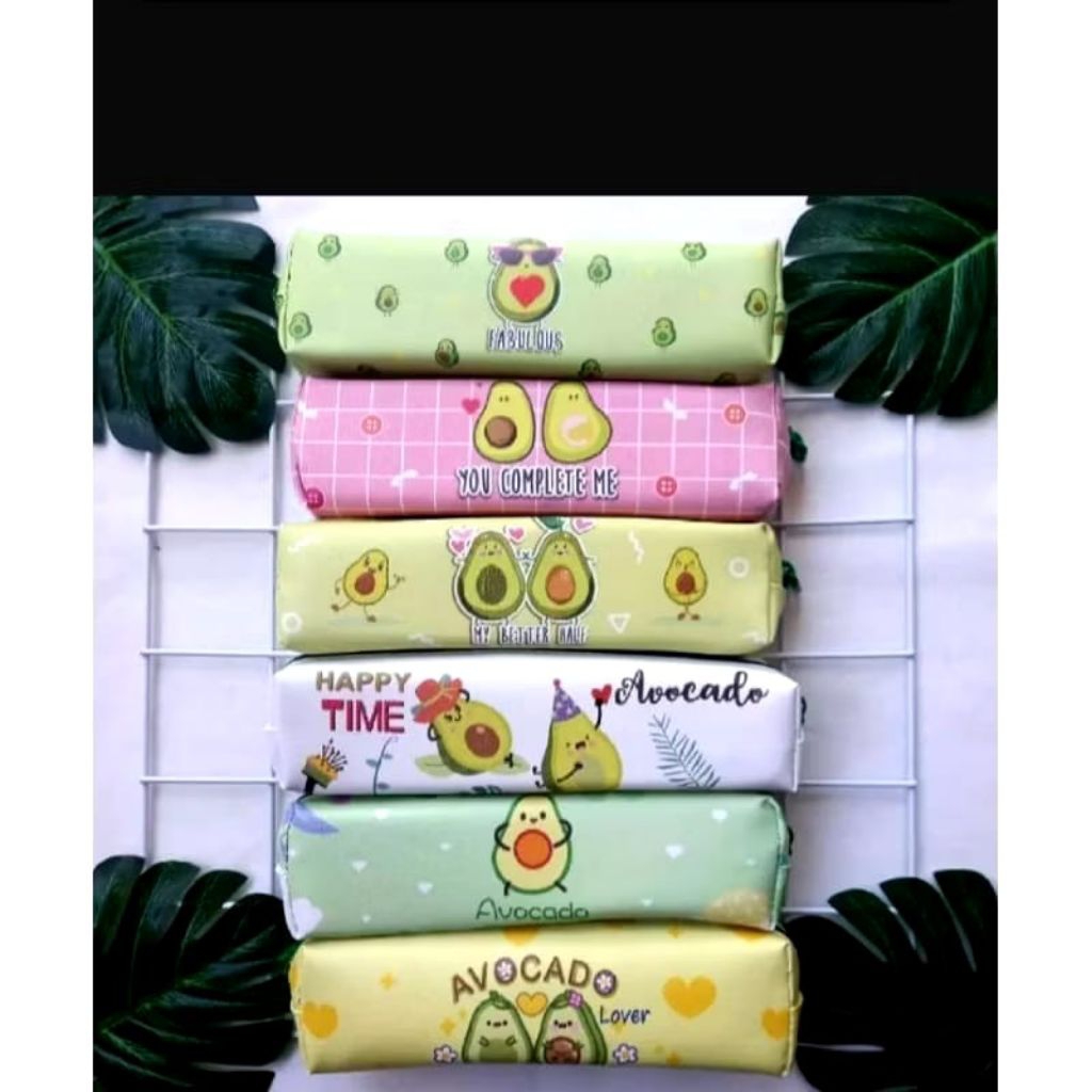 

6/12 Tepak Pensil/ Tepak Lontong Motif Karakter Avucado Ukuran 21 x 9 x 2