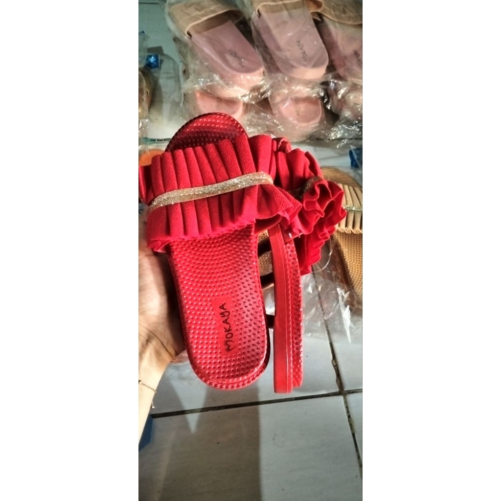 sandal mokaya