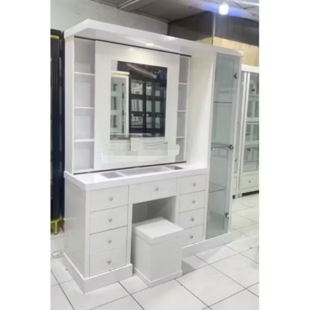 MEJA RIAS PUTIH CERMIN GESER PLUS LEMARI KACA