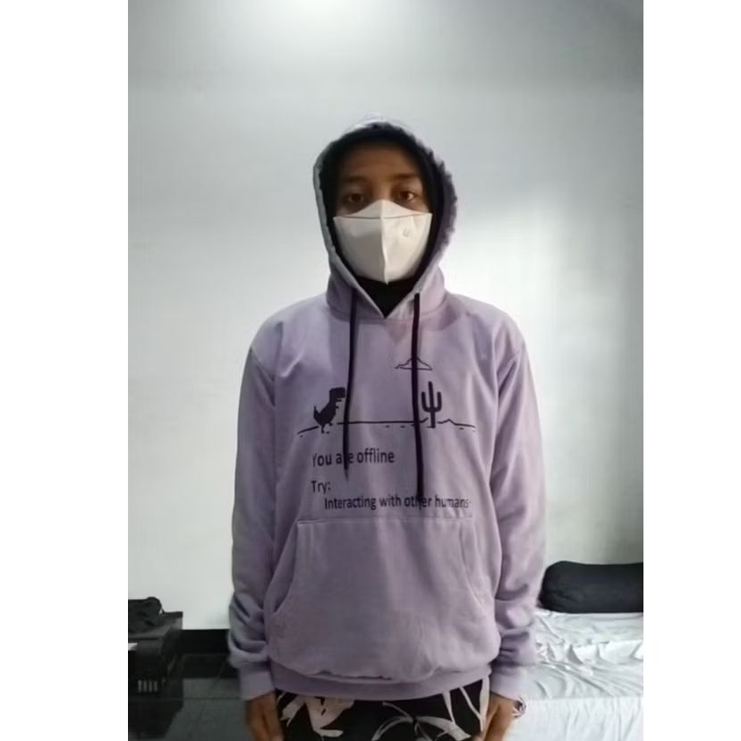 Hoodie sweater anak remaja jarang dpakai tebal  bekas pakai kondisi bagus