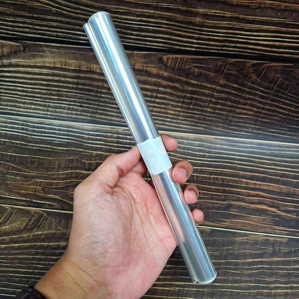 

SB012 Sampul Buku Tulis Plastik Bening Size Boxy Besar 18 x 25 cm isi 12 pcs