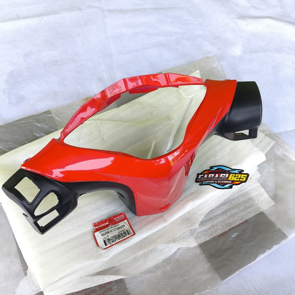 53206-KYZ-900ZA Cover Handle Batok Belakang Supra X 125 Helm In Merah Original AHM