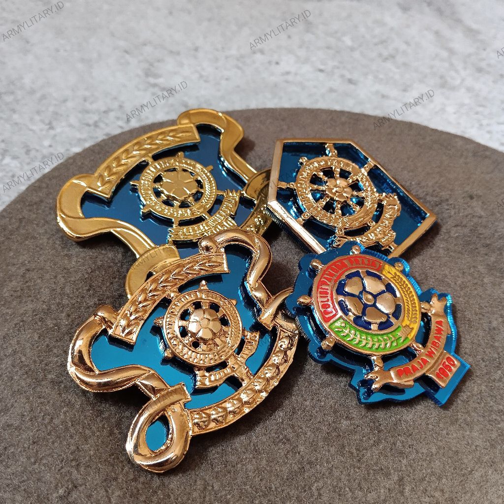 TOPI BARET DAN EMBLEM BARET POL PP