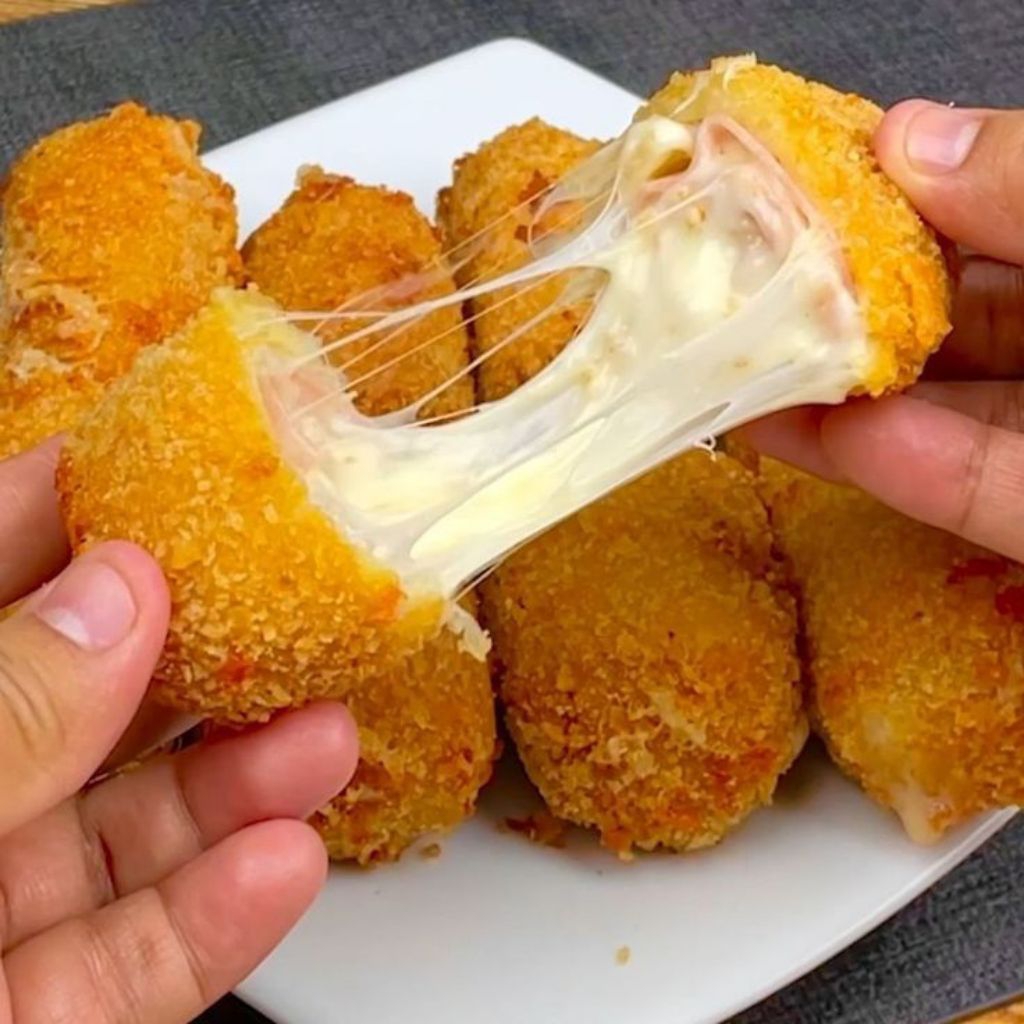 

Udang Keju Lumer isi 6 pcs Free Saos Pedas