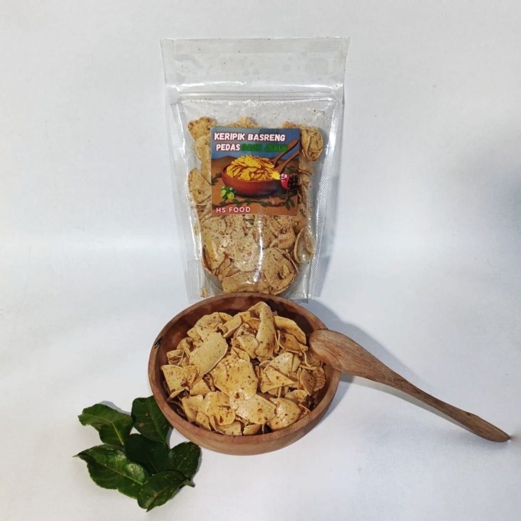 

Basreng Chili oil pedas daun jeruk 500 grm/Baso Goreng pedas daun jeruk/Basreng koin renyah