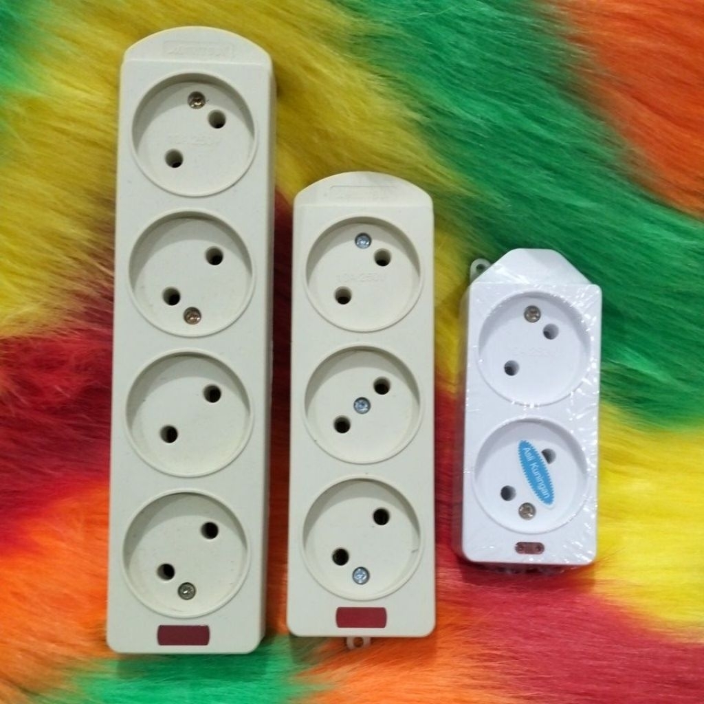 Stop Kontak Gepeng 2/3/4 Lubang/terminal kuningan