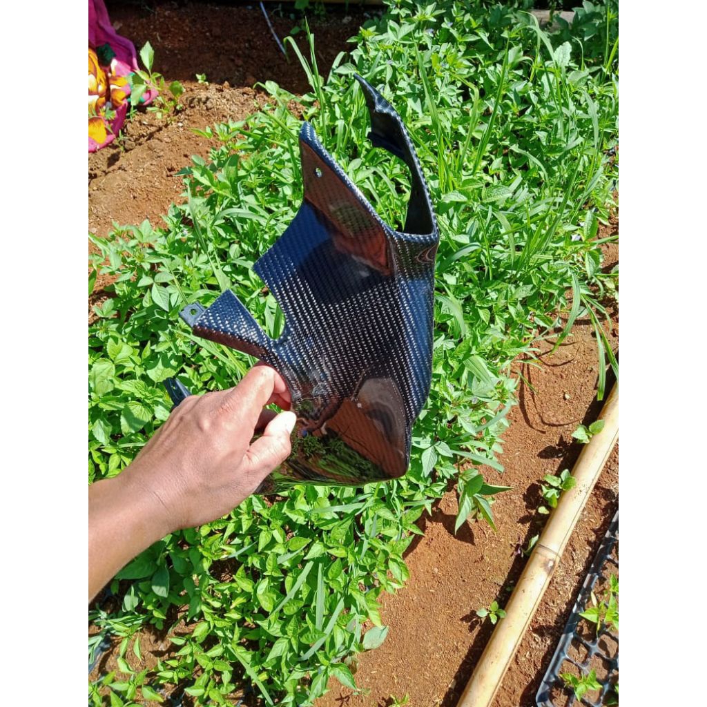 batok depan aerox old carbon kevlar