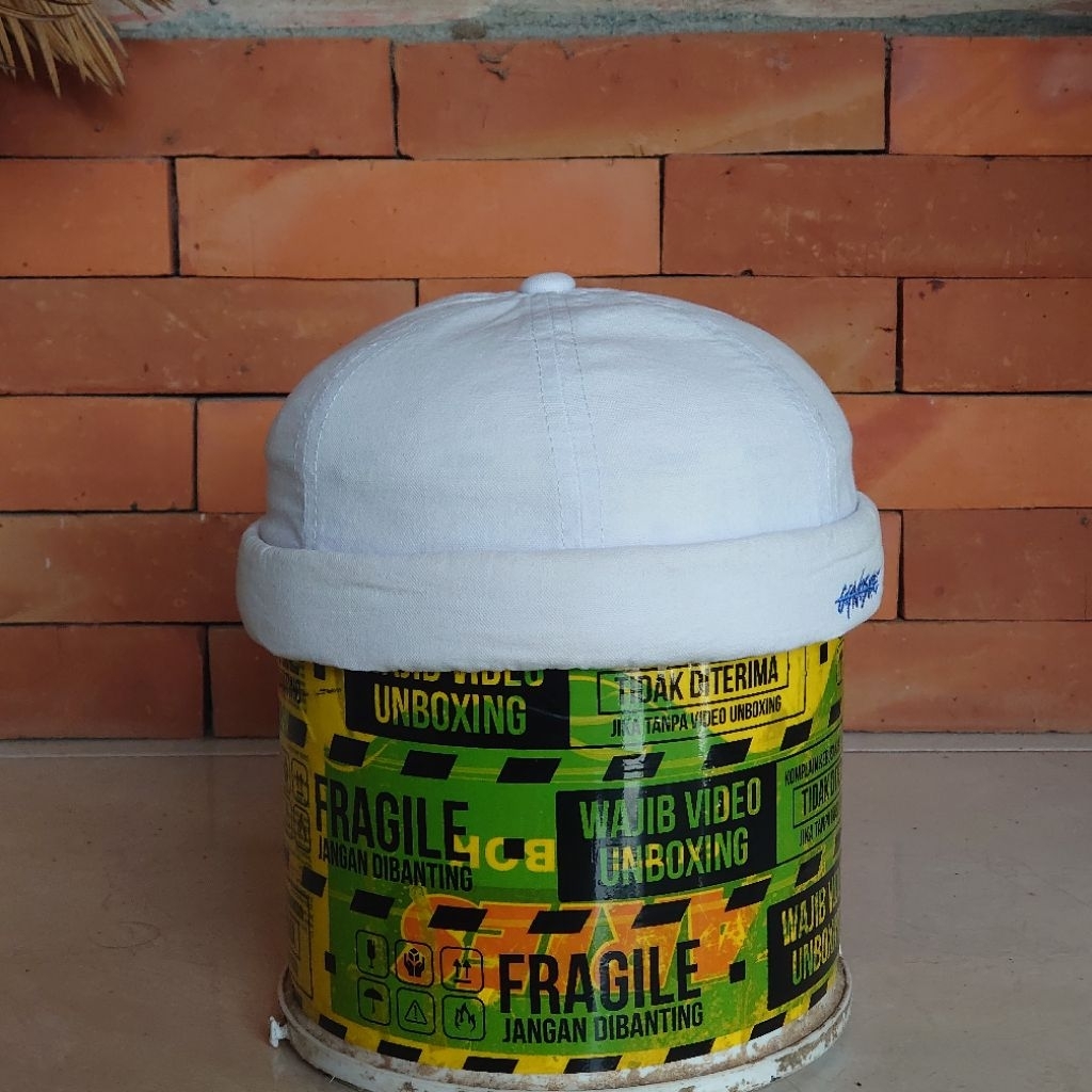 MIKI HAT TOPI PECI TOPI SHOLAT