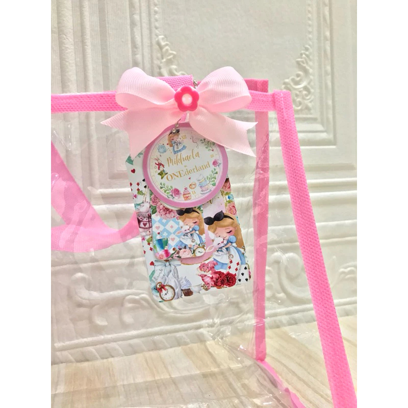 

Ocraft HANGTAG PITA SOUVENIR ULTAH PROSES CEPAT CUSTOM DESAIN CEWEK PART_1