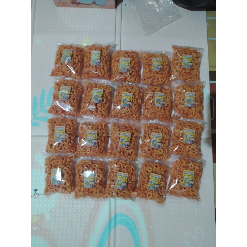 

Camilan Berkah Lanting khas Kebumen kemasan 100gram rasa balado pedas sedang