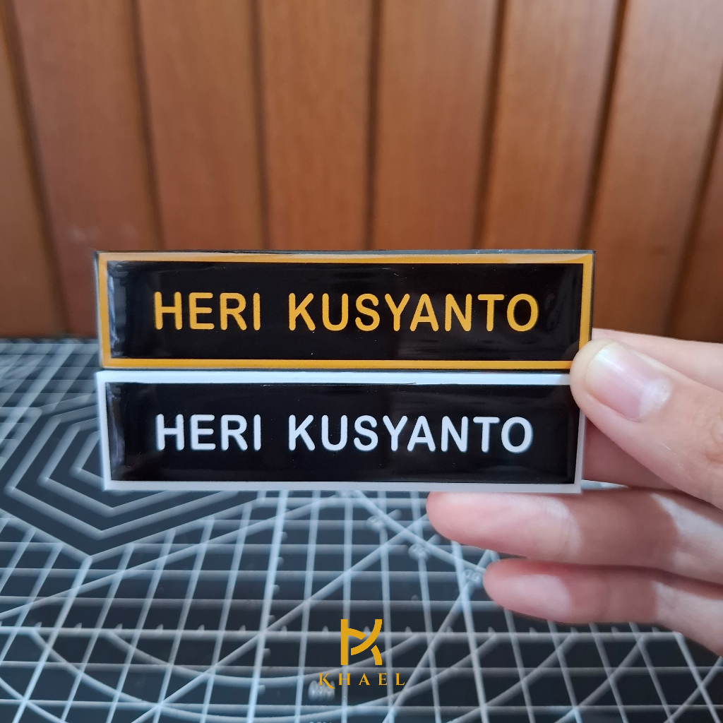 

PAPAN NAMA CUSTOM PREMIUM / NAME TAG RESIN (CUSTON NAMA) / PAPAN NAMA RESIN BISA CUSTOM SATUAN
