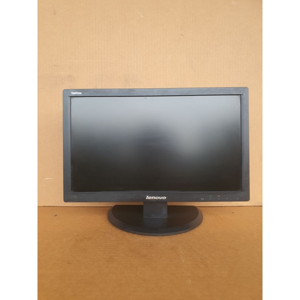 monitor bekas lenovo 19 inchi led wide lengkap kabel mulus like new bergaransi siap pakai