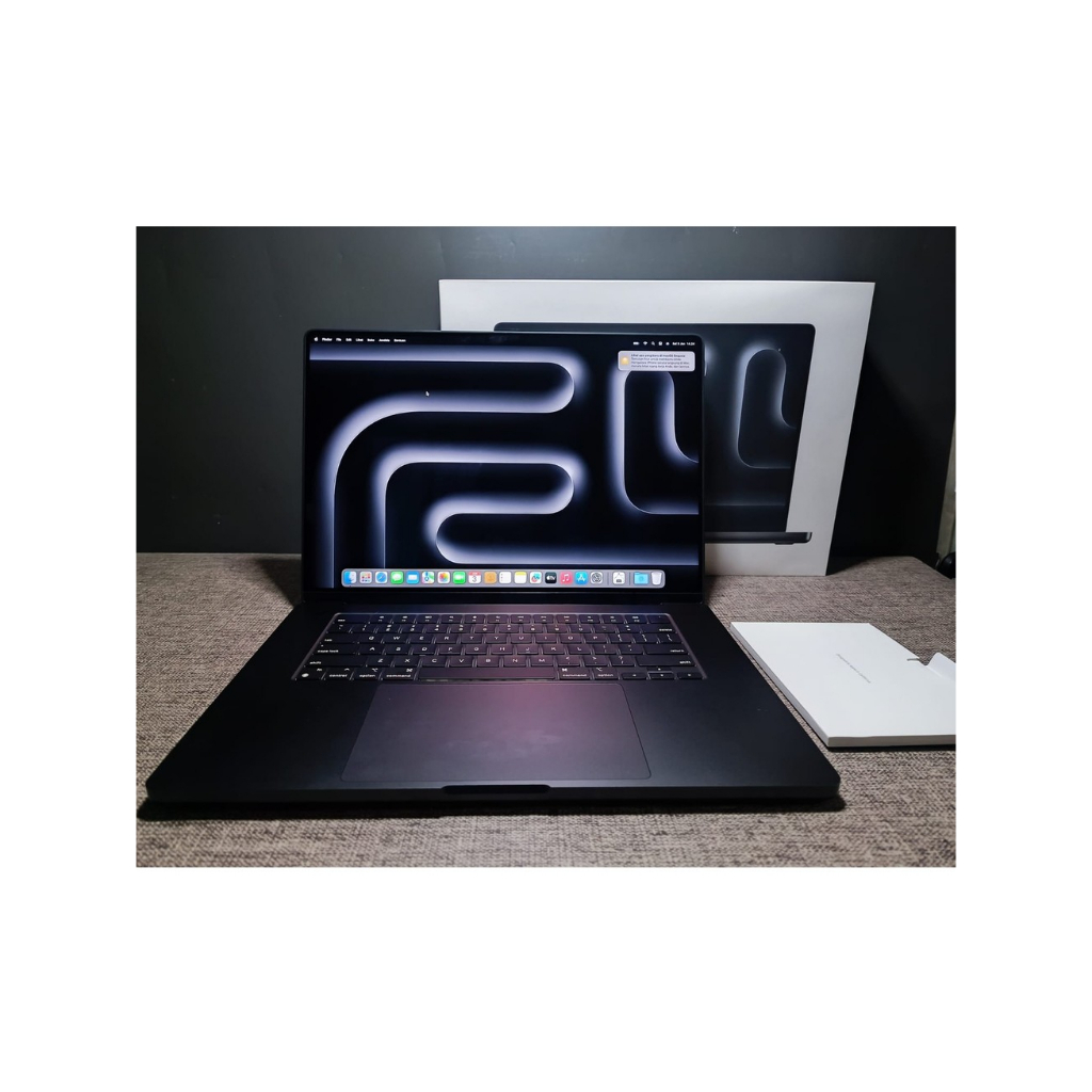 MacBook Pro M3 16 Inch 18/512GB Space Black Garansi iBox 2026 BNOB
