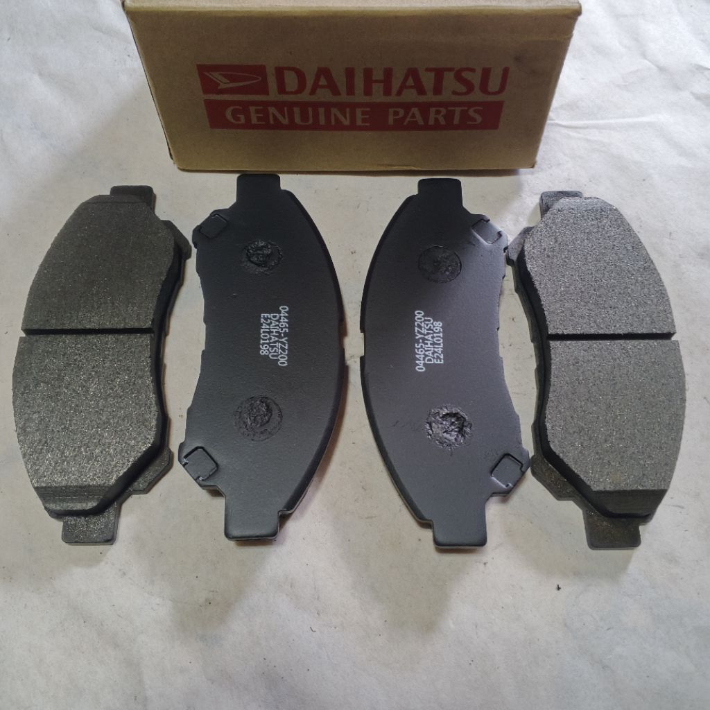Kampas Rem Depan Daihatsu Grand Max / Gran Max / Luxio Set Asli Daihatsu