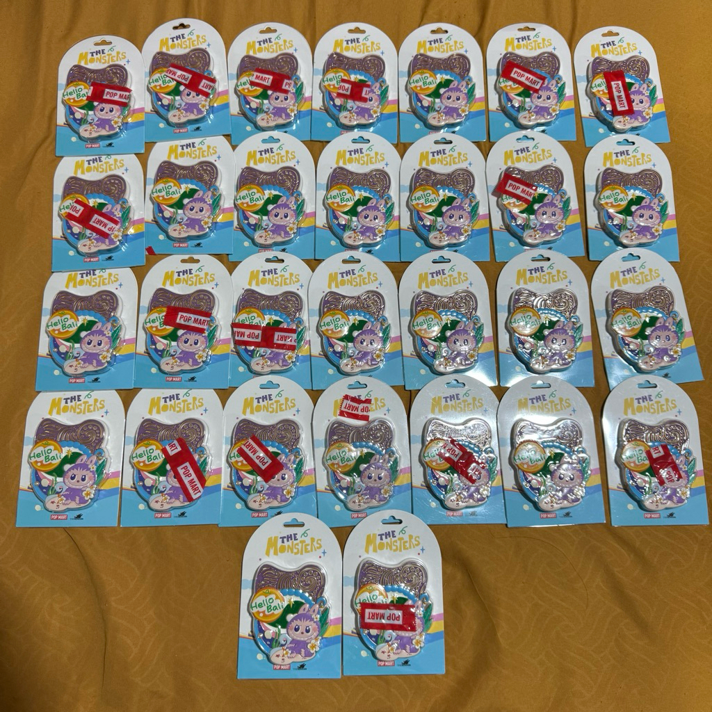 Souvenir labubu magnet bali