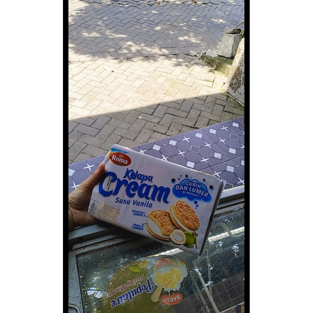 

Roma Kelapa Cream Susu Vanila || Cokelat