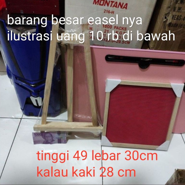 

KODE G52F standing tripod easel kaki kayu letter board atau canvas 3 sd 4 cm
