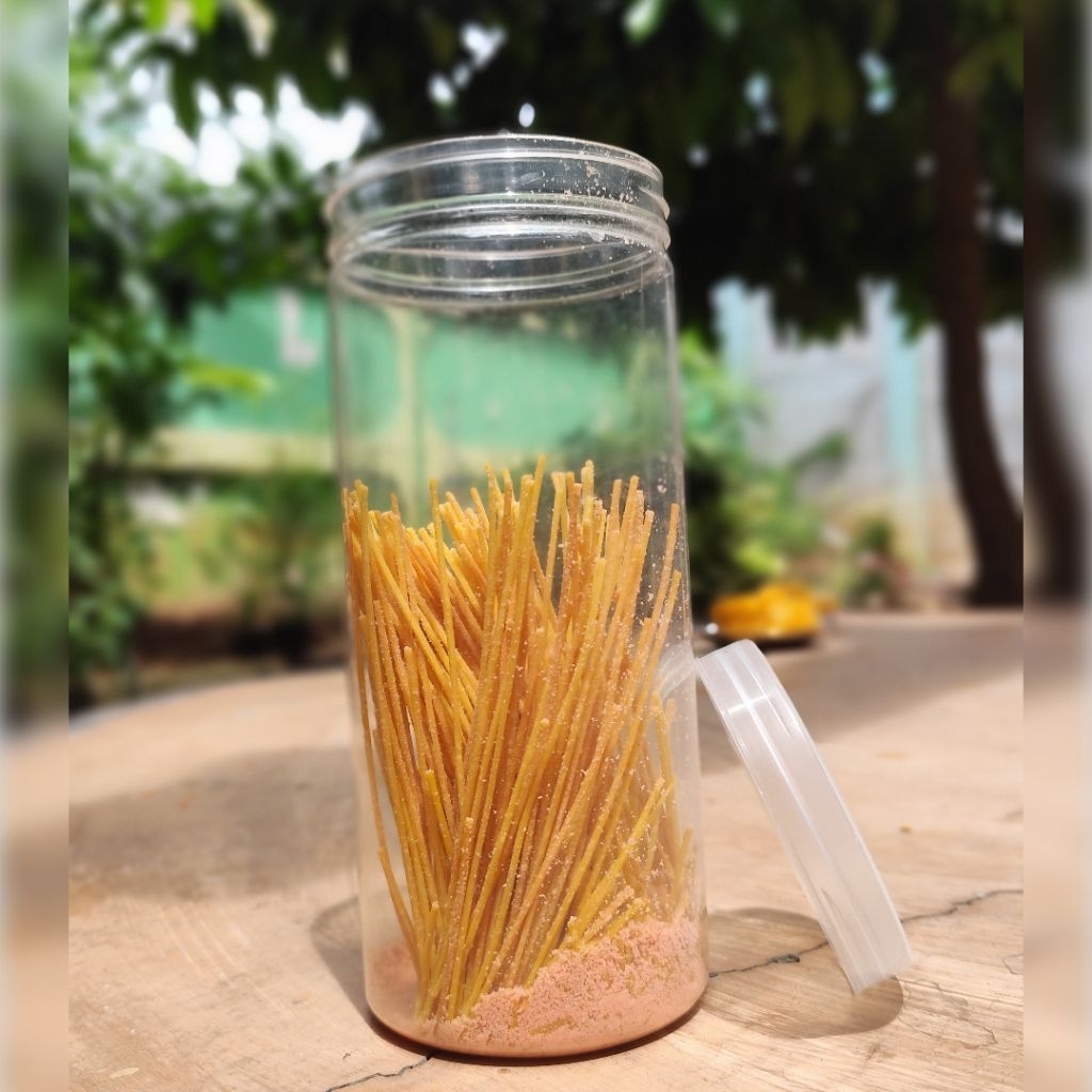 

Mie Lidi Garing Pedas Top Markotop Rasa Bikin Nagih, 500gr