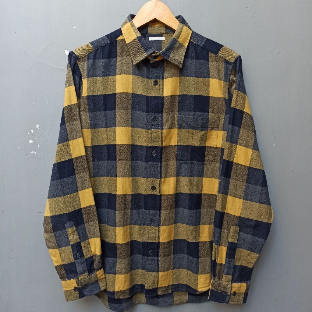 Kemeja Flannel GU