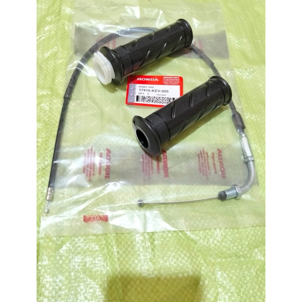 KABEL GAS DAN HAND GRIP MOTOR SUPRA KARISMA SUPRA FIT REVO LAMA