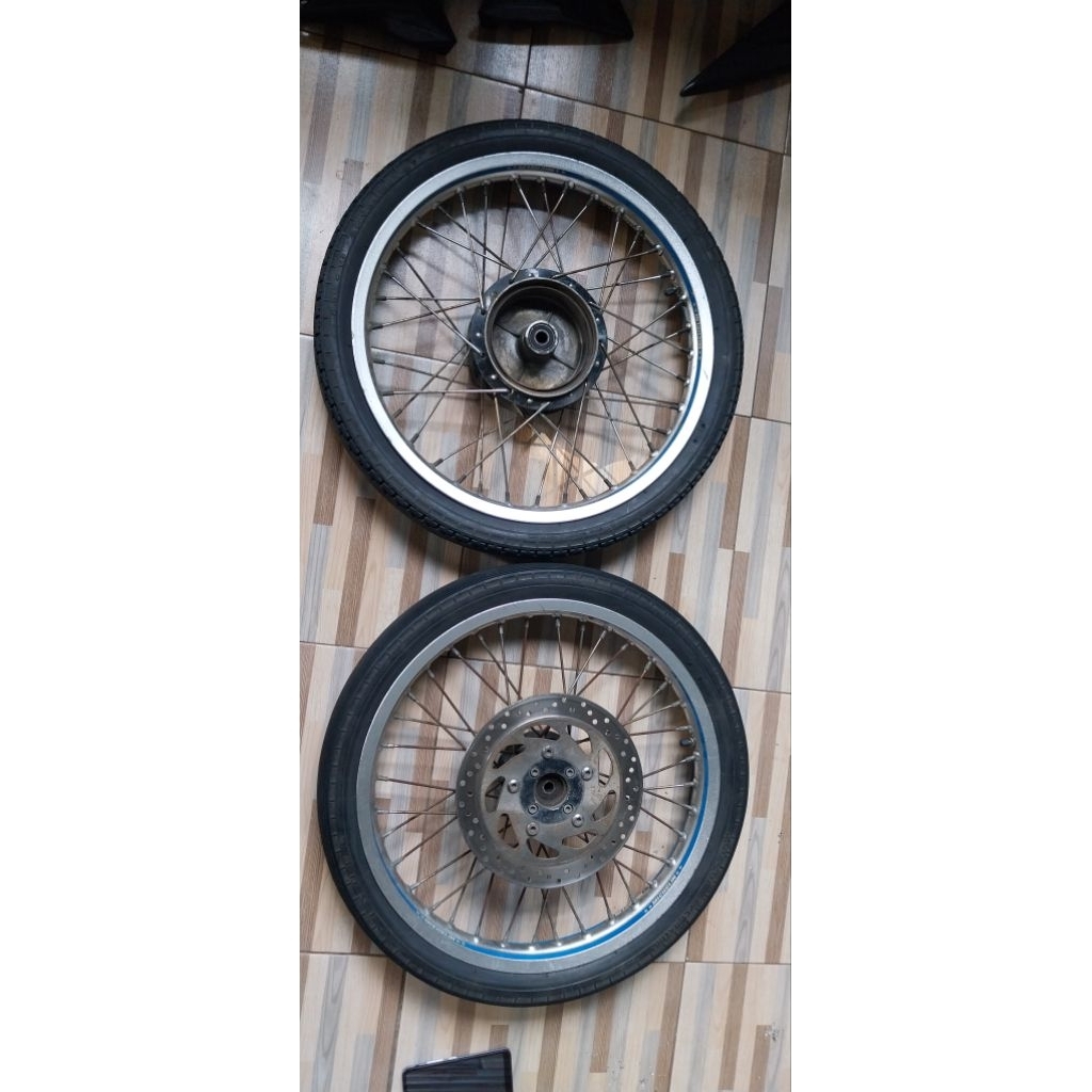 VELG D/B JARI JARI R18 VROSI BEKAS DI VIXION OLD LAMA