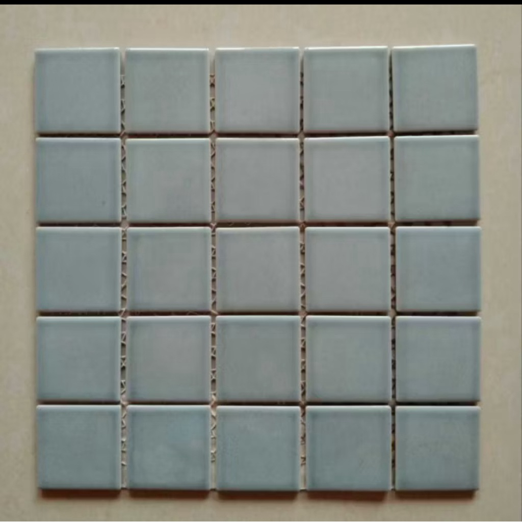 KERAMIK LANTAI 30x30 MOZAIK GREY