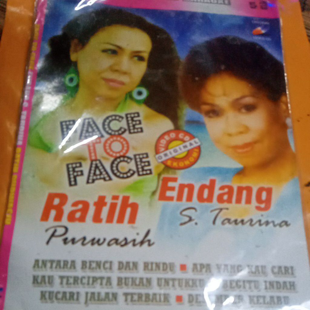 VCD RATIH PURWASIH ENDANG S TAURINA J031