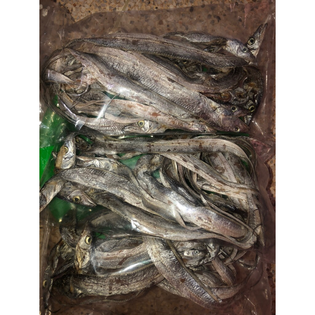 

ikan kering baledang(layur)