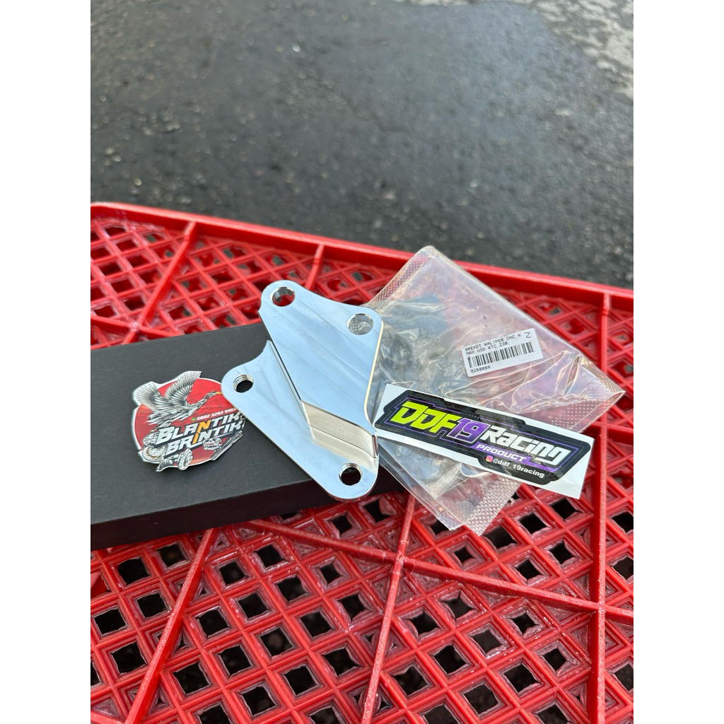 breket skok nmax USD KTC 230 kaliper brembo axial 4p breket skok usd ktc kaliper brembo axial 4pisto